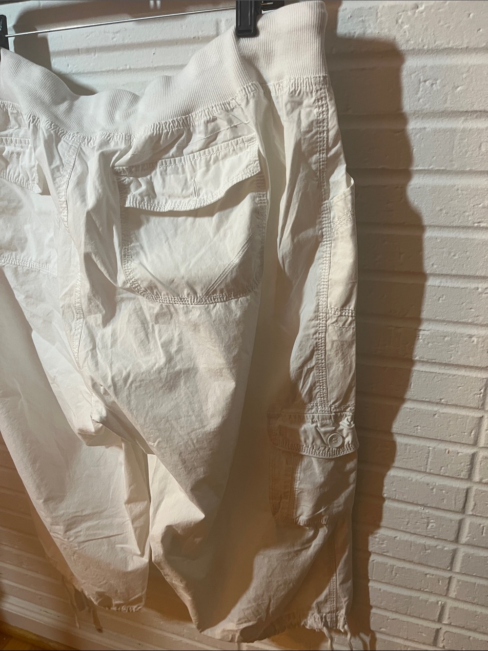 Calvin Klein White Women's Cargo Capris with Drawstring Hem - Picture 4 of 5